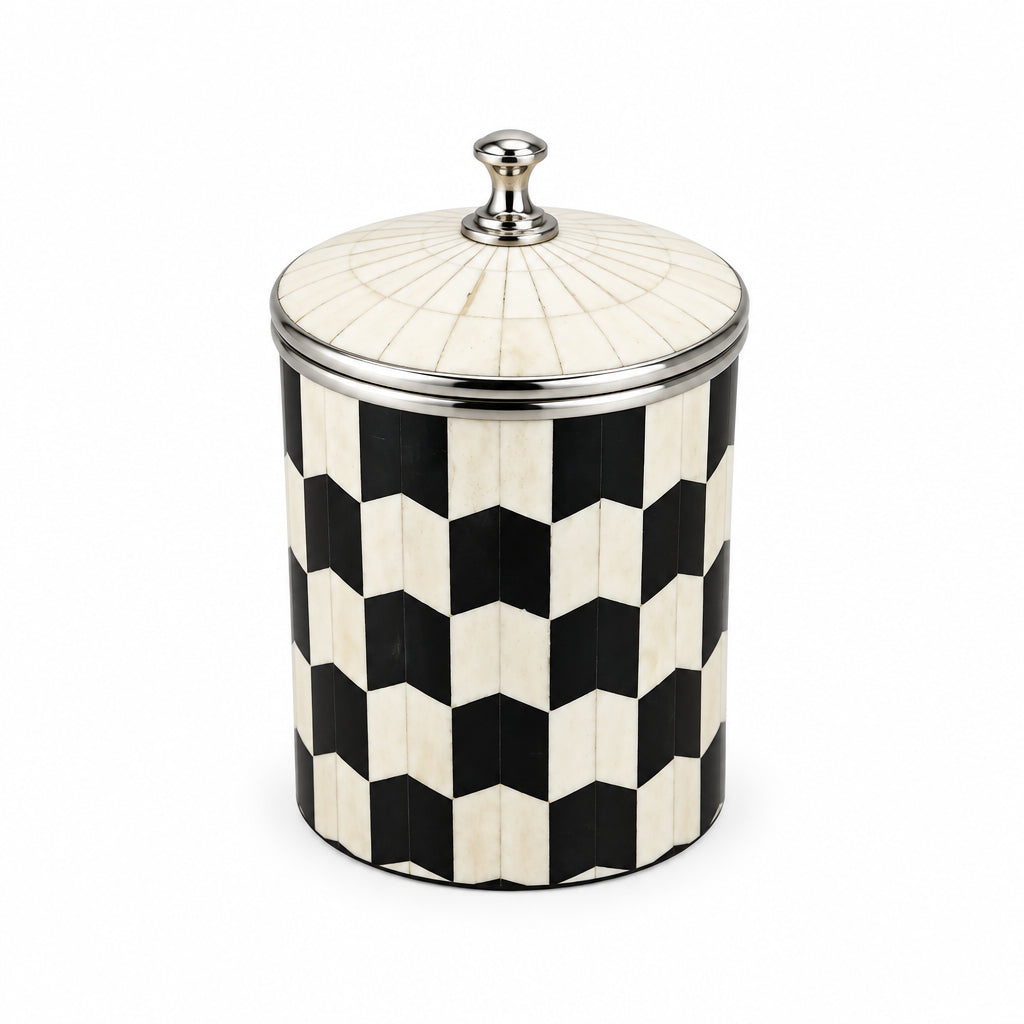 Round Monochrome Ice Box