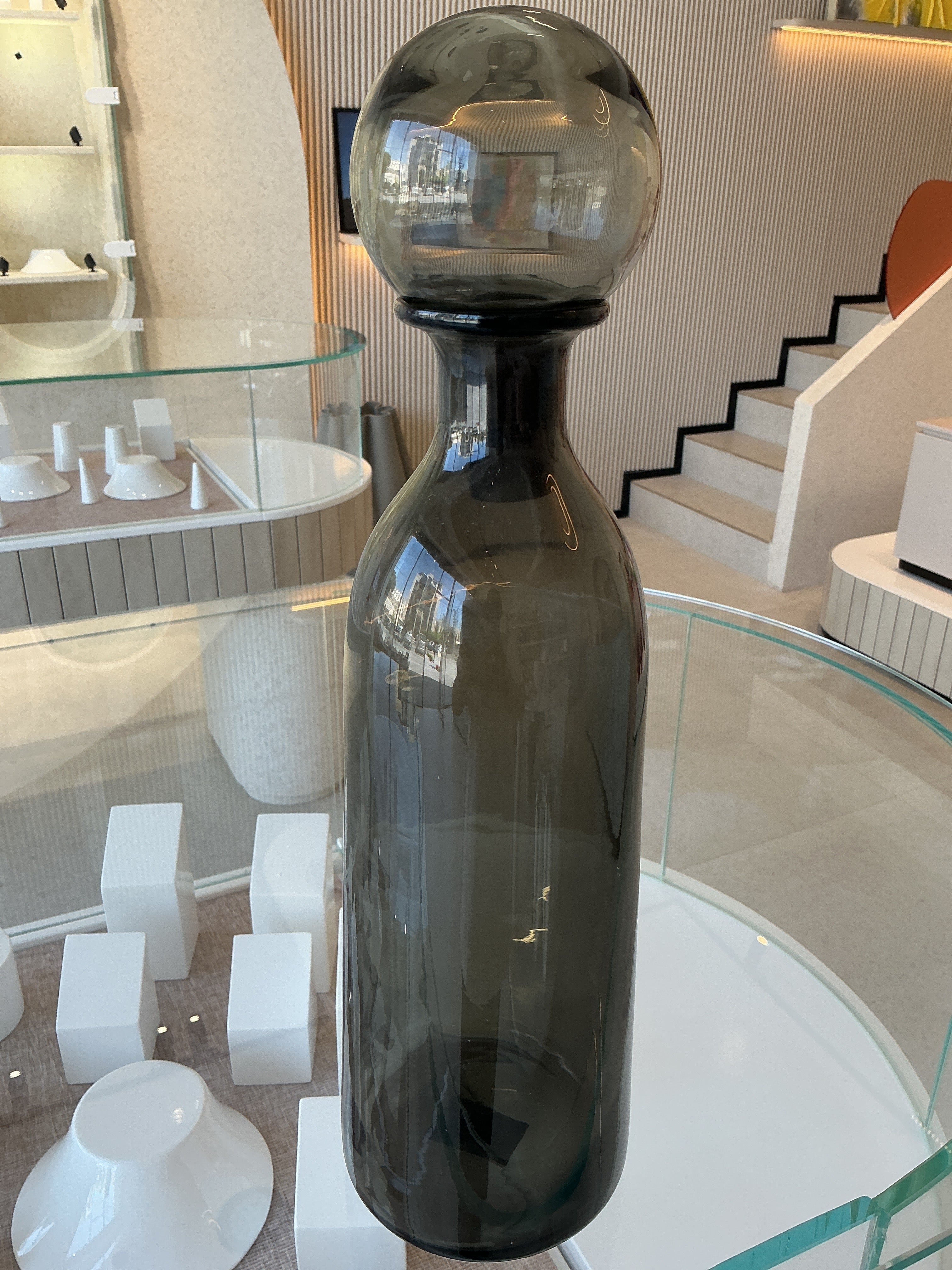 Vase 13