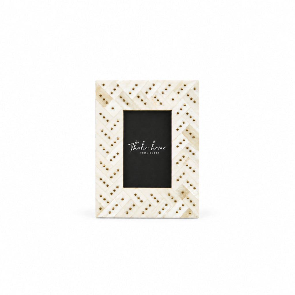 Golden Stud Frame (4x6)