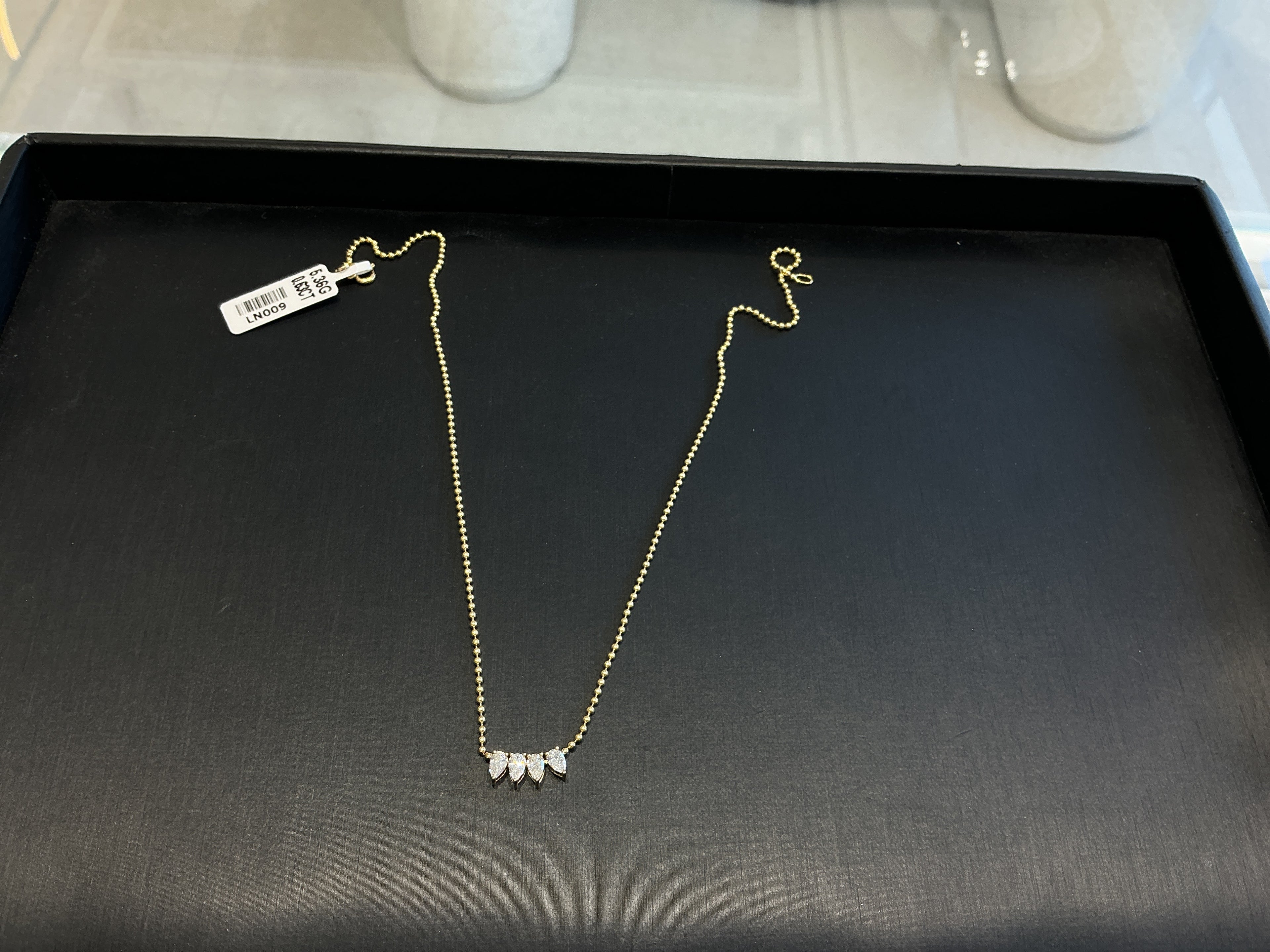 PEAR LAB GROWN BALLS NECKLACE LN009