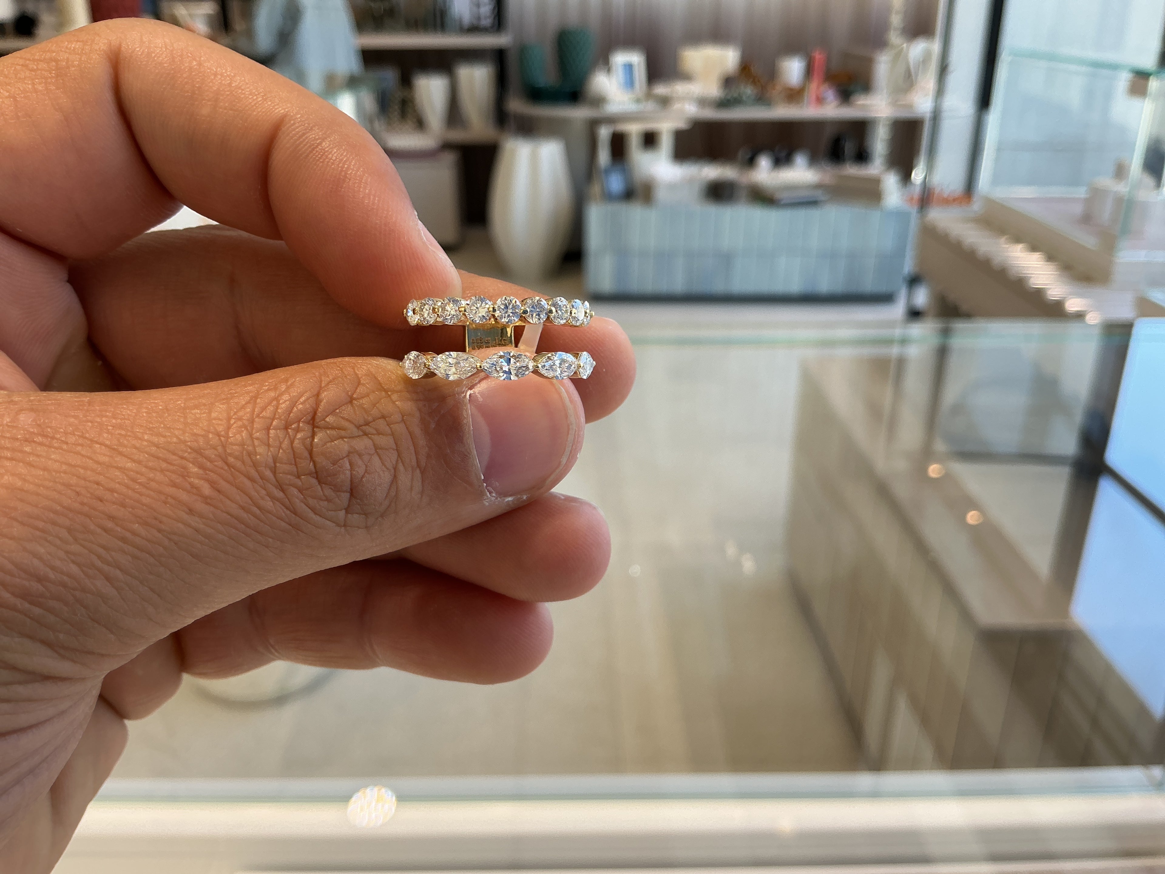 DOUBLE LINE MARQUISEAND ROUND  LAB GROWN RING LR034