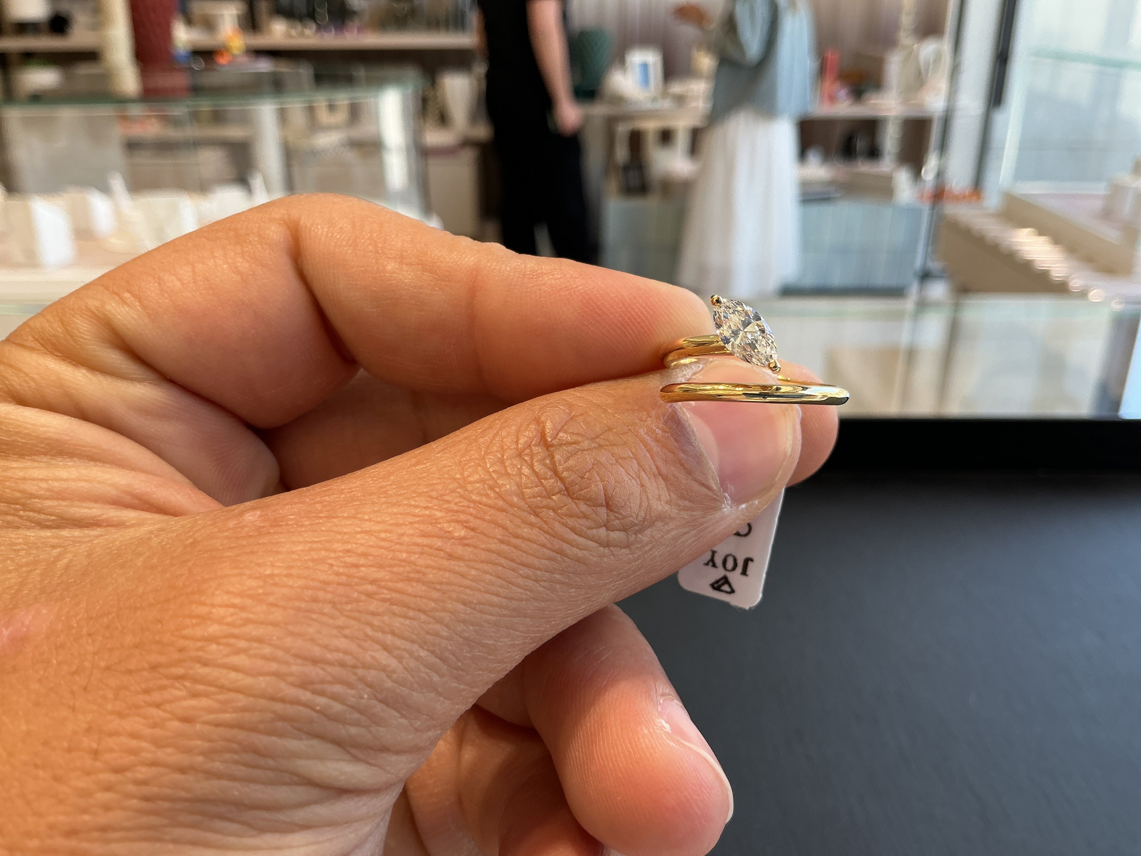 MARQUISE TWISTED LAB GROWN RING LR027