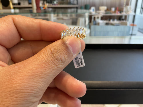ALLAROUND MARQUISE LAB GROWN RING LR026