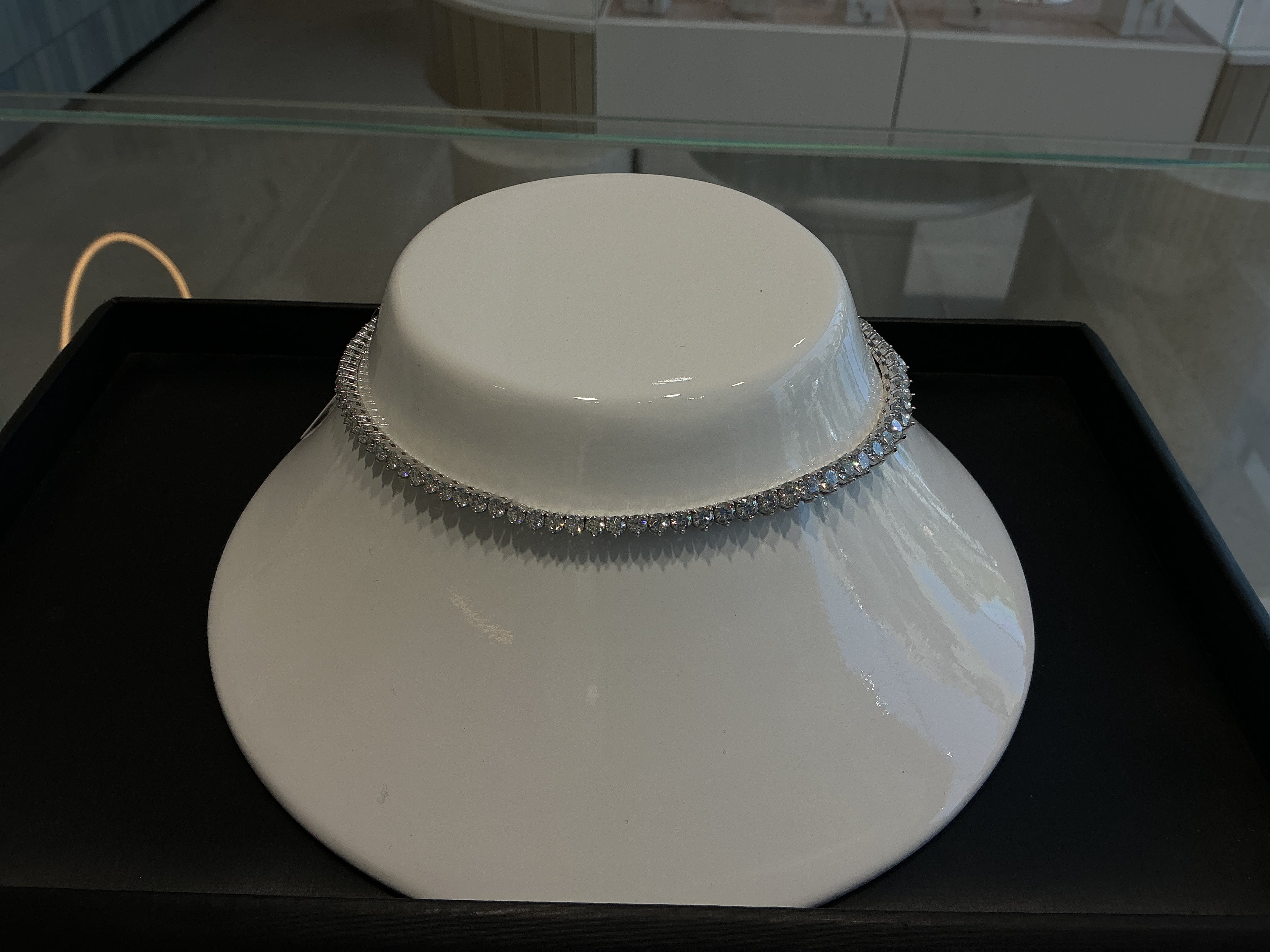 WHITE DEGRADE ROUND TENNIS LAB GROWN NECKLACE LN006