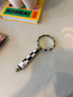 Chequered Artisan Desk Magnifier