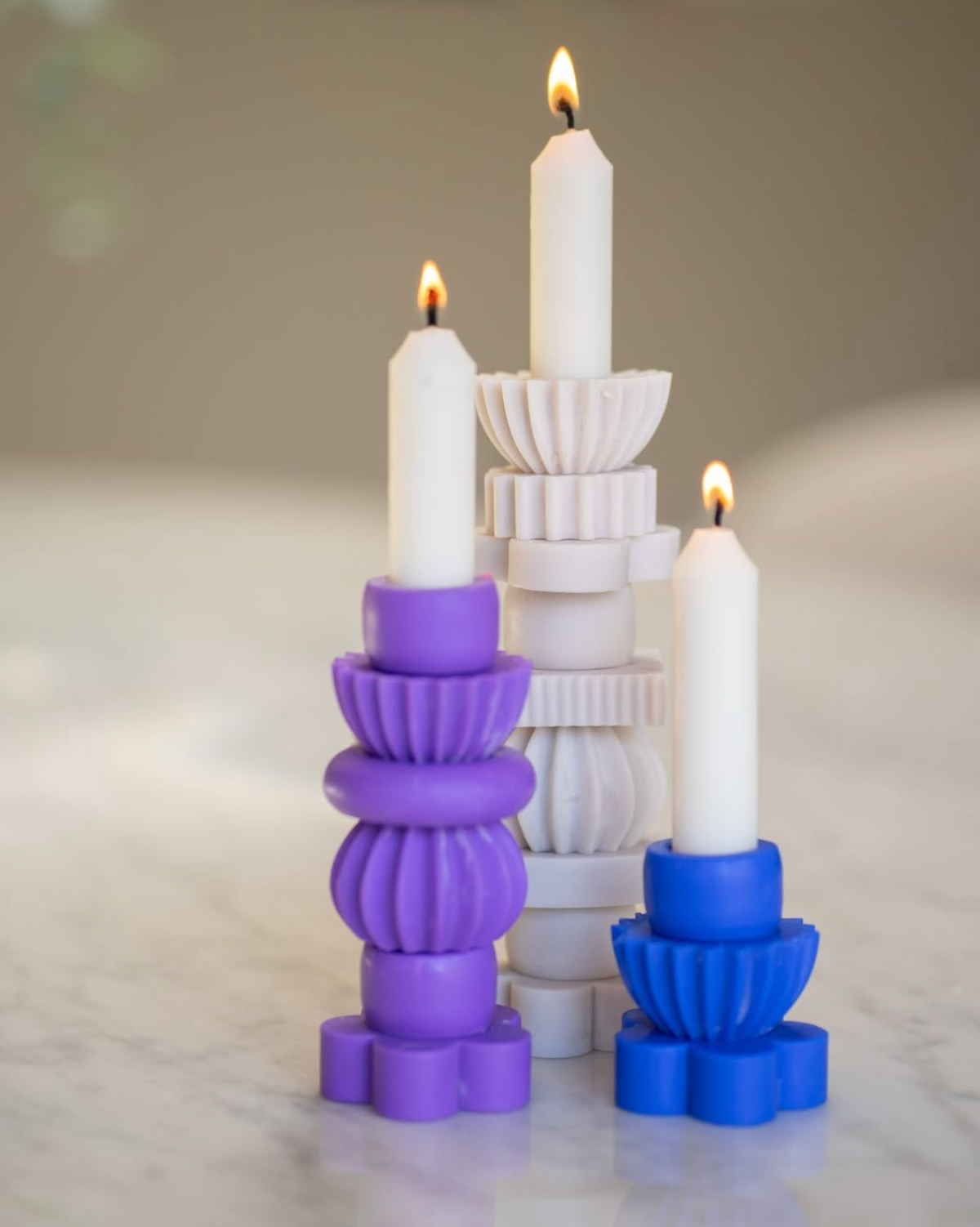 Luminlique medium candle