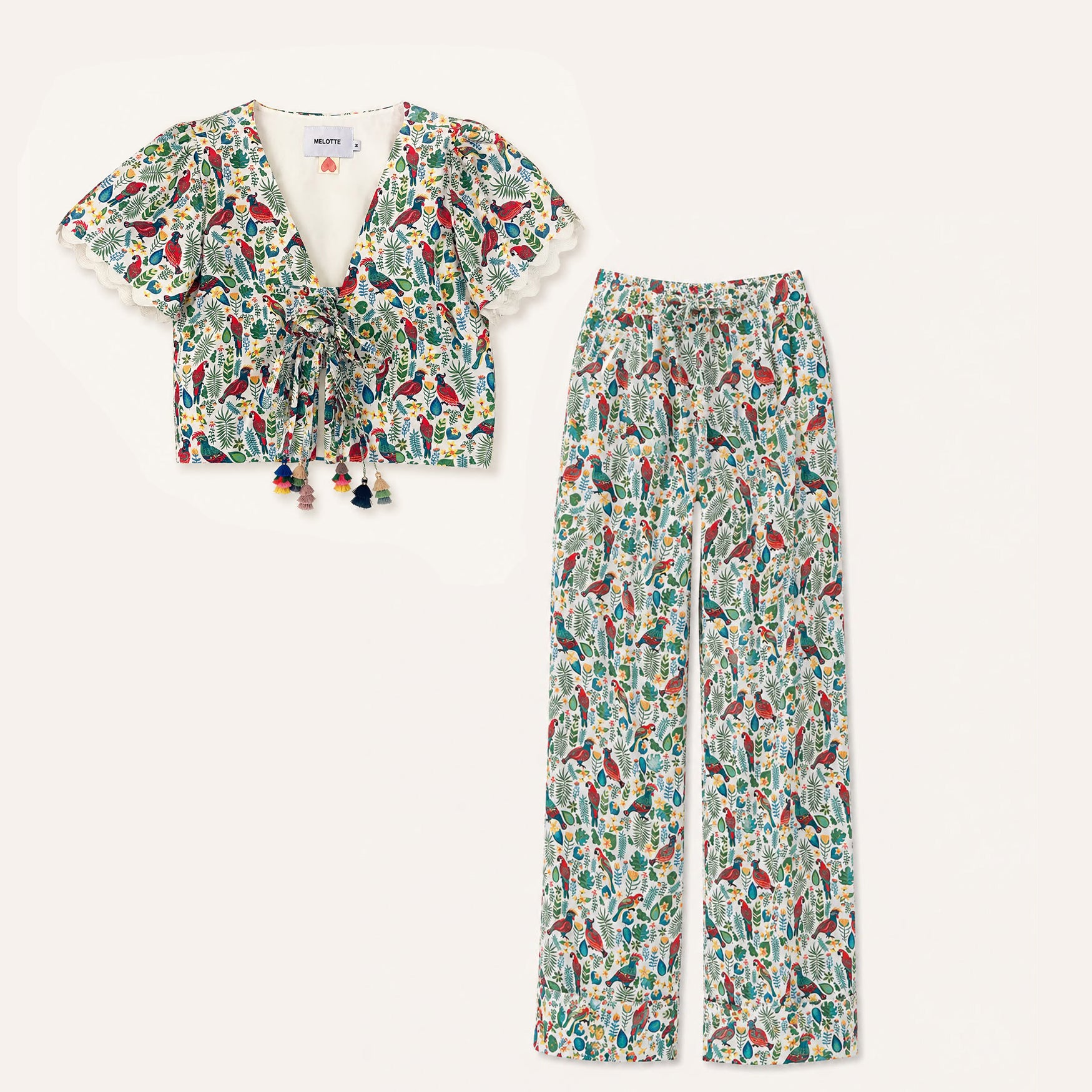Parrot Garden Set